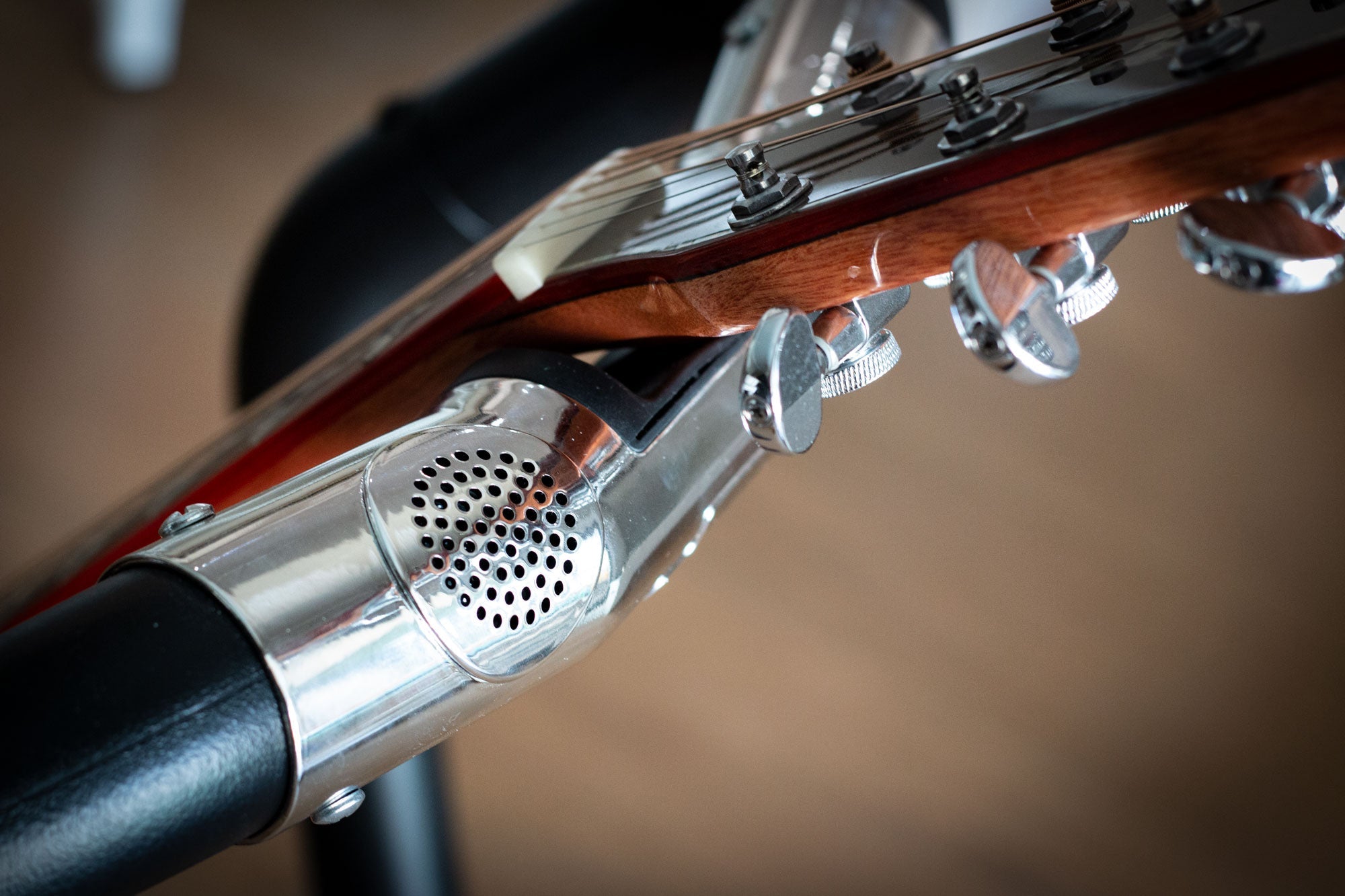 Rev Stand - Zaar Guitars