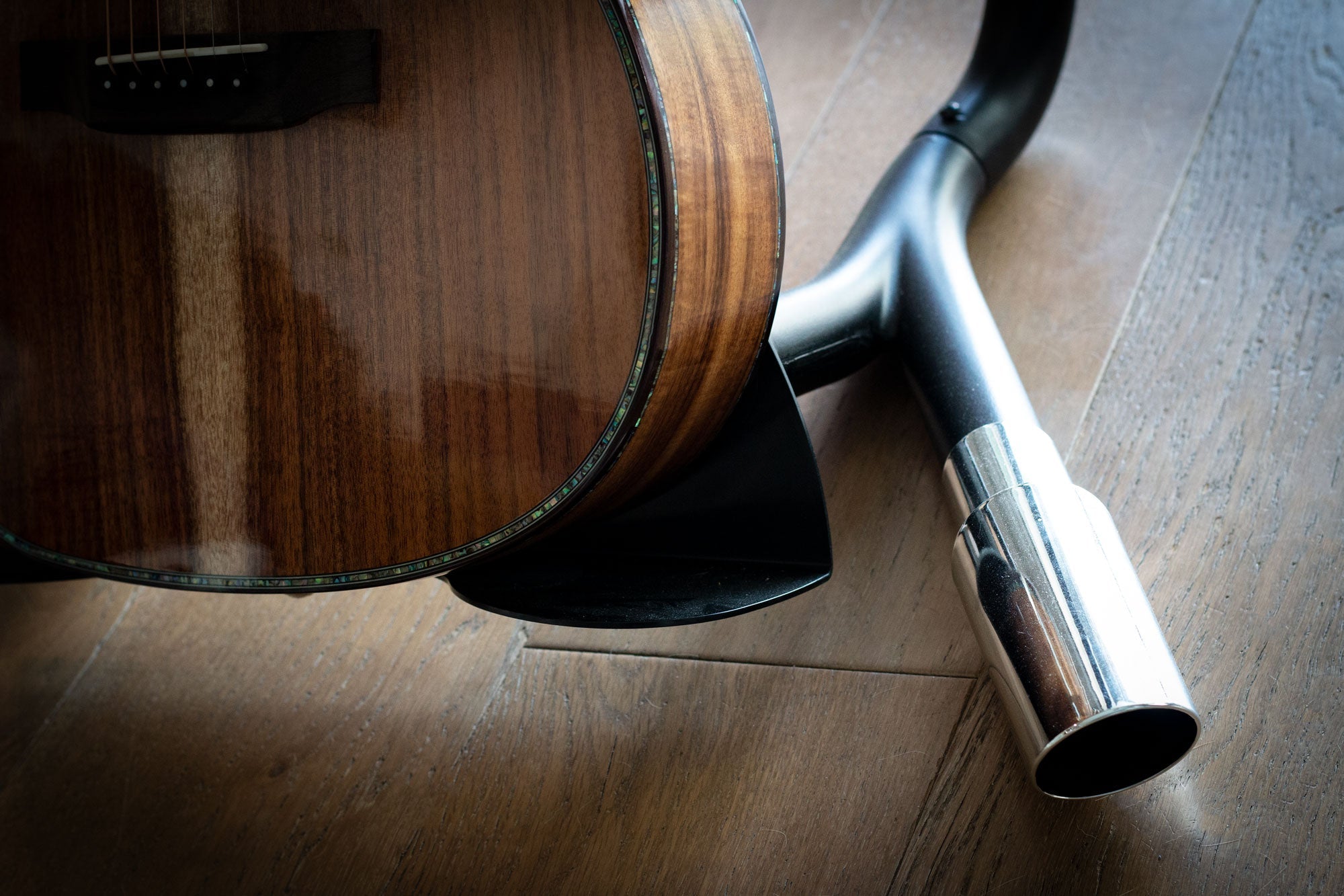 Rev Stand - Zaar Guitars