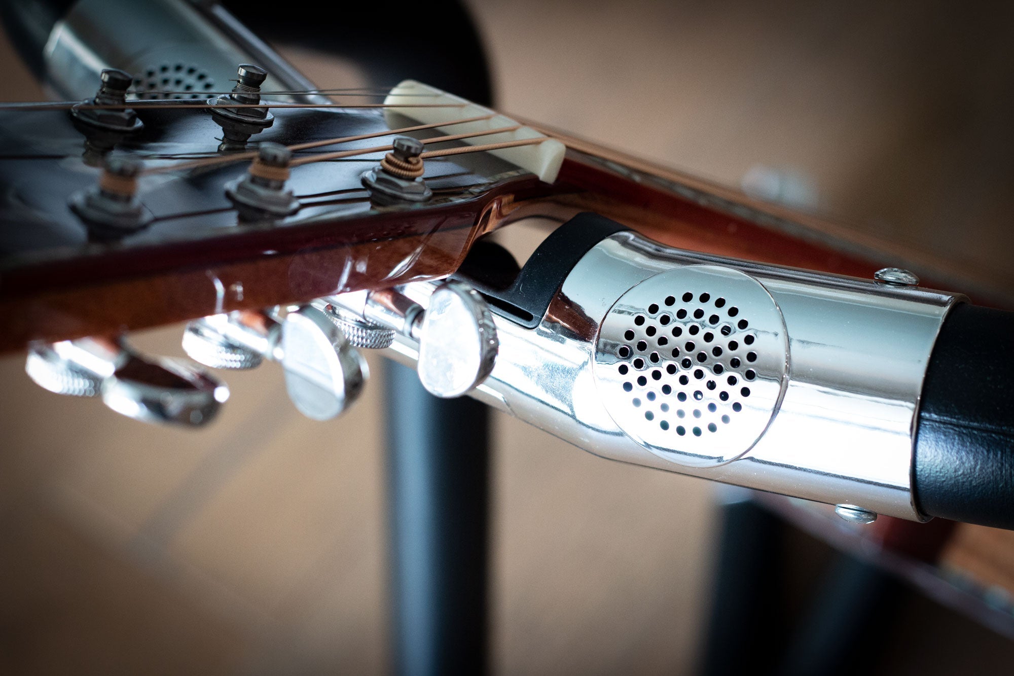 Rev Stand - Zaar Guitars